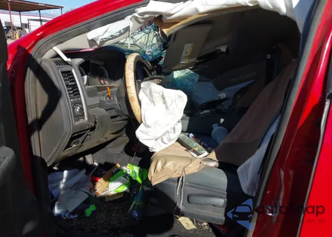 2018 Ram 2500 Tradesman 4X4 8' Box z USA, uszkodzony, nr VIN 3C6UR5HJ1JG417892